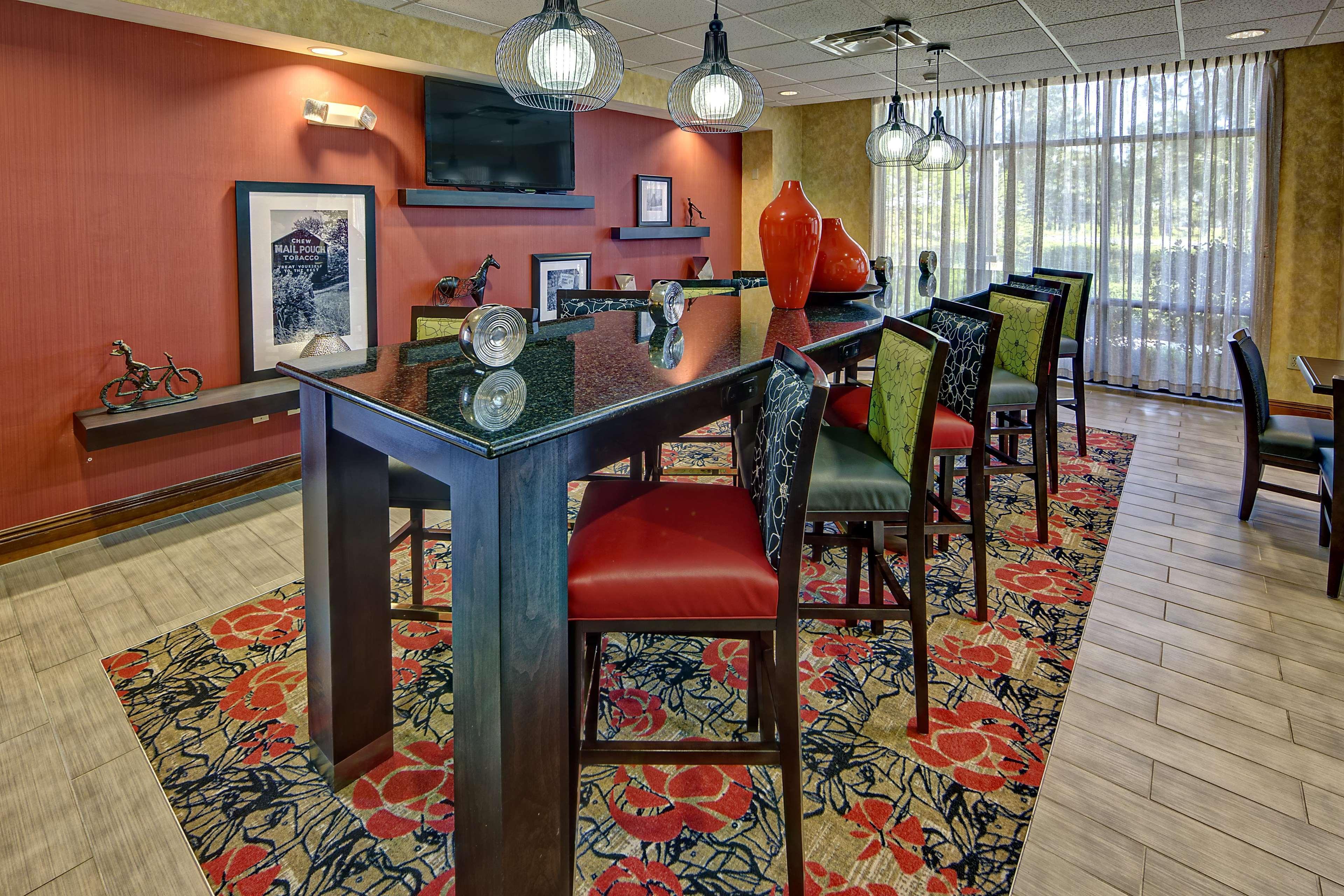 Hampton Inn Quincy Eksteriør billede